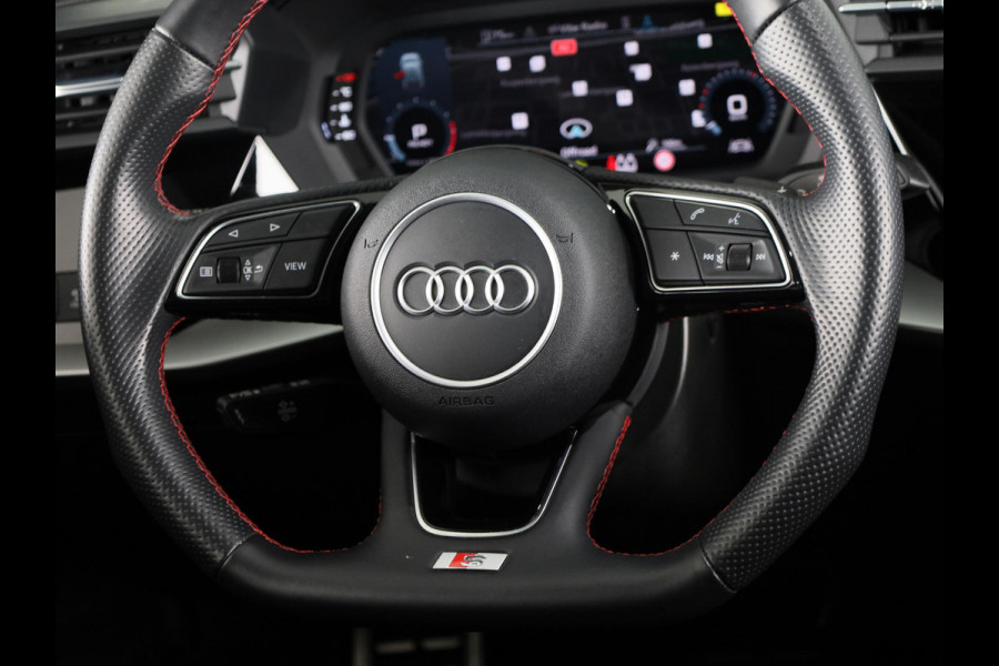Audi A3 Sportback 30 TFSI S edition 110 pk | Navigatie | Parkeersensoren achter | Autom. airco | LED koplampen | Apple Carplay/Android Auto |