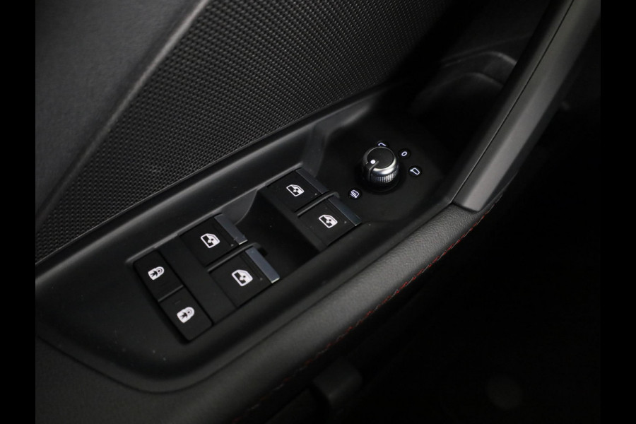 Audi A3 Sportback 30 TFSI S edition 110 pk | Navigatie | Parkeersensoren achter | Autom. airco | LED koplampen | Apple Carplay/Android Auto |