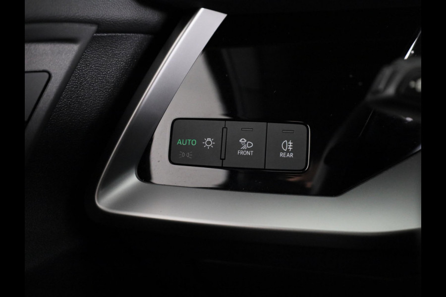 Audi A3 Sportback 30 TFSI S edition 110 pk | Navigatie | Parkeersensoren achter | Autom. airco | LED koplampen | Apple Carplay/Android Auto |