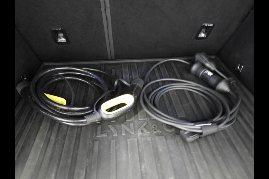 Lynk & Co 01 1.5 PHEV BlackEdition NAVI/360CAM/SCHUIFDAK/LED/20"LMV!