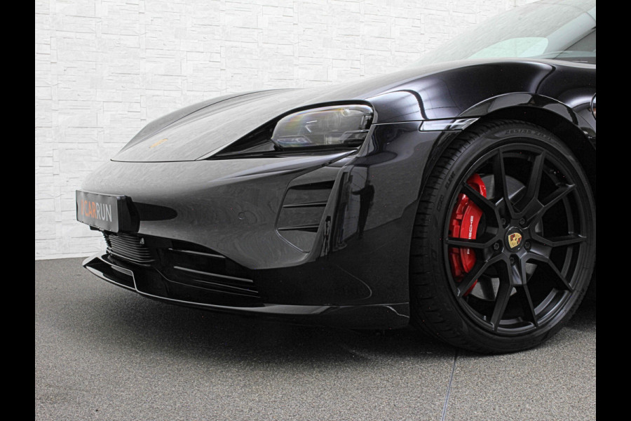 Porsche Taycan GTS 93 kWh | Luchtvering | Passagier-Display | 360 Camera | ACC | Inno-Drive | Sportstoelen | Panorama | Sport-Chrono | BOSE | Warmtepomp | Memory | Matrix-LED | 4-Zone Climate Control | Stuurverwarming | Stoelverwarming V+A | Keyless-Entry | 21 inch |