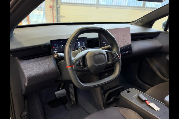Lynk & Co 02 Core 66 kWh Stoelverwarming, Apple CarPlay, Achteruitrijcamera, Panoramadak, Elektrische Achterklep