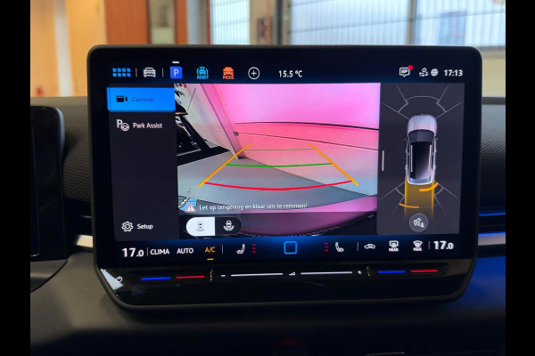 Volkswagen T-Roc 1.5 TSI R-Line Edition Apple Carplay, Adap. cruise, Stoel/stuurverwarming, Sfeerverlichting, full led