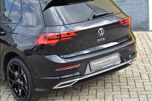 Volkswagen Golf 1.4 eHybrid GTE 245 Pk Pano Navi Camera IQ Light Sfeerverlichting