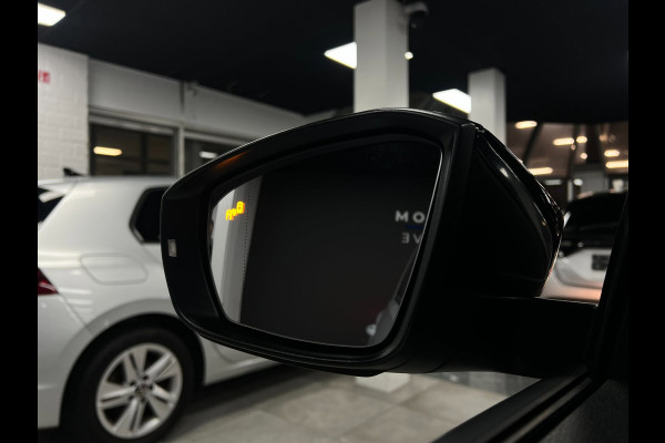 Volkswagen T-Roc 1.0 TSI | Elek.Koffer| Carplay| ACC | Pano
