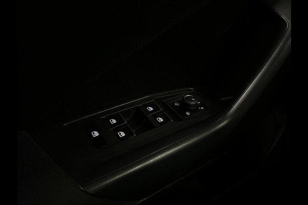 Volkswagen T-Roc 1.0 TSI | Elek.Koffer| Carplay| ACC | Pano
