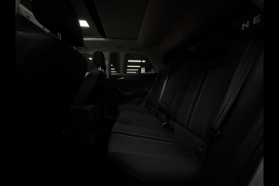 Volkswagen T-Roc 1.0 TSI | Elek.Koffer| Carplay| ACC | Pano