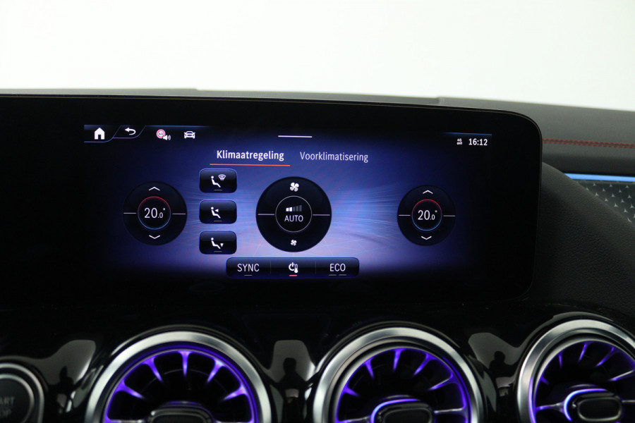 Mercedes-Benz EQA 250+ Business Solution AMG 71 kWh (PANORAMADAK, SFEERVERLICHTING, MOMERY SEATS, RONDOMZICHT CAMERA, FABRIEKSGARANTIE)