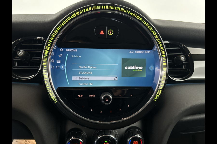 MINI Cooper 1.5 Aut. Camden Edition Leder/Sportstoelen Climate Carplay Piano-Pack