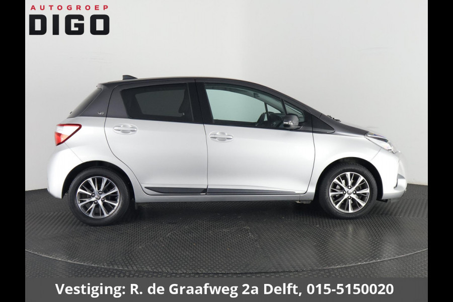 Toyota Yaris 1.0 VVT-i Y20 Bi-Tone | Garantie tot 05-2029! | Navigatie | Camera | Cruise Control | Privacy Glass
