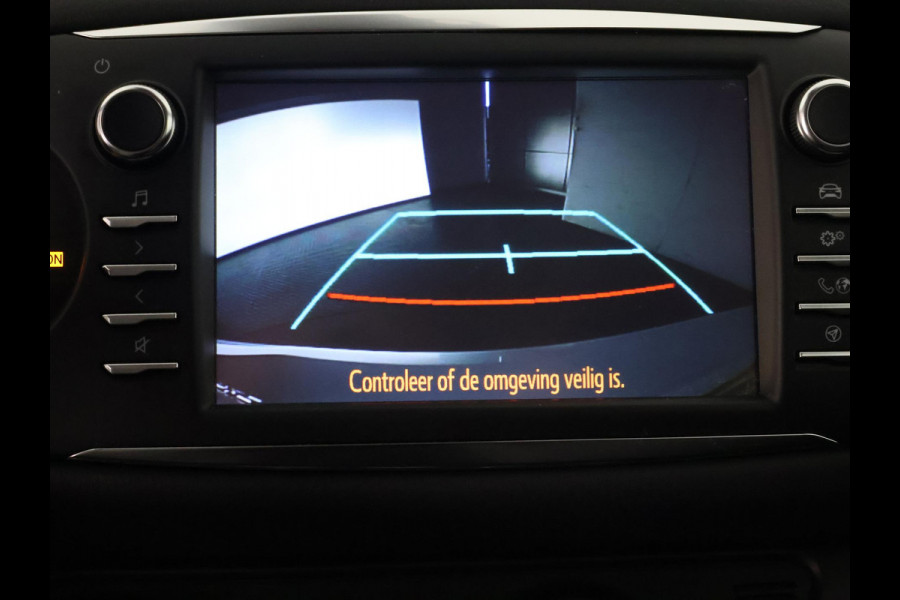 Toyota Yaris 1.0 VVT-i Y20 Bi-Tone | Garantie tot 05-2029! | Navigatie | Camera | Cruise Control | Privacy Glass