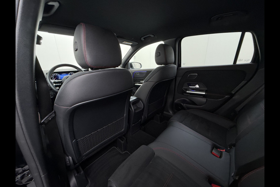 Mercedes-Benz GLA GLA 250 e AMG Line | Dodehoek Burmester Keyless Multibeam