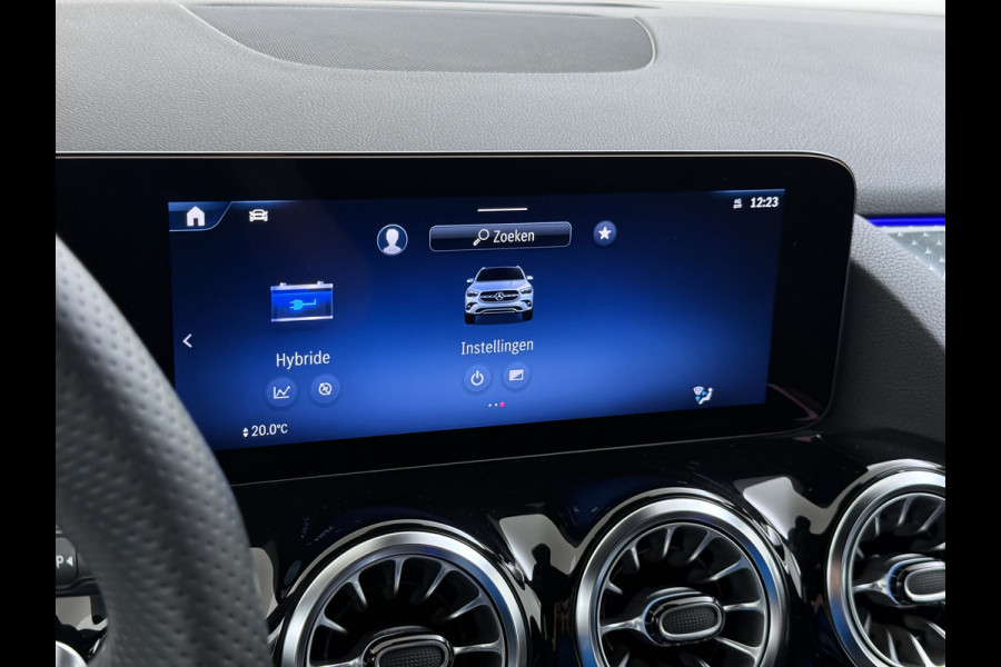 Mercedes-Benz GLA GLA 250 e AMG Line | Dodehoek Burmester Keyless Multibeam