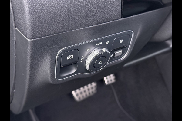 Mercedes-Benz GLA GLA 250 e AMG Line | Dodehoek Burmester Keyless Multibeam
