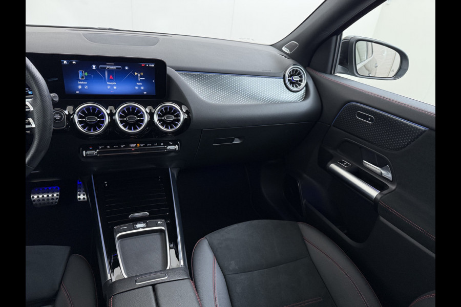 Mercedes-Benz GLA GLA 250 e AMG Line | Dodehoek Burmester Keyless Multibeam