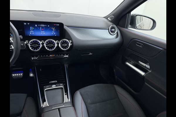 Mercedes-Benz GLA GLA 250 e AMG Line | Dodehoek Burmester Keyless Multibeam