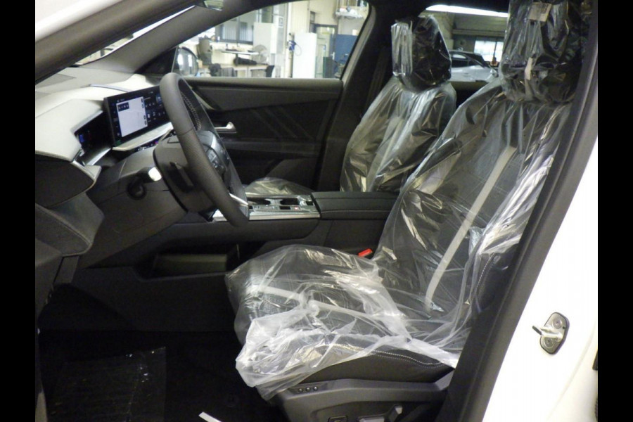 Opel Grandland 1.6 Turbo Plug-in-Hybrid Business Edition Panoramadak | Leder interieur | Afn. Trekhaak