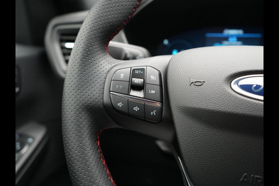 Ford Kuga 2.5 PHEV ST-Line X FACELIFT 243pk | Trekhaak Af Fabriek | Adaptive Cruise | Head Up | Bang & Olufsen | 360 Camera | Alcantara Sportstoelen Memory & Verwarmd | Apple Carplay | BLIS | Keyless | Stuur Verwarmd | 19"L.M | Plug In Hybrid |