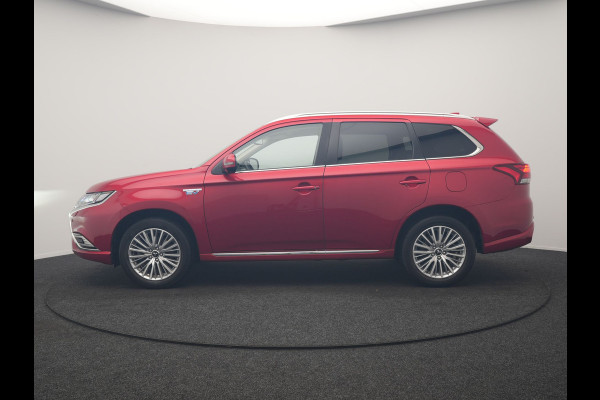 Mitsubishi Outlander 2.4 PHEV Intense 225pk Dealer O.H. | Adaptive Cruise | 360 Camera | Alcantara Sportstoelen Verwarmd | BLIS | Keyless | Stuur Verwarmd | Apple Carplay | DAB | Plug In Hybrid |