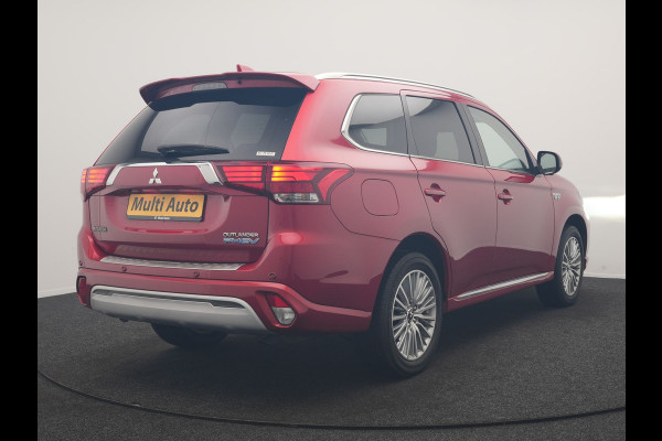 Mitsubishi Outlander 2.4 PHEV Intense 225pk Dealer O.H. | Adaptive Cruise | 360 Camera | Alcantara Sportstoelen Verwarmd | BLIS | Keyless | Stuur Verwarmd | Apple Carplay | DAB | Plug In Hybrid |