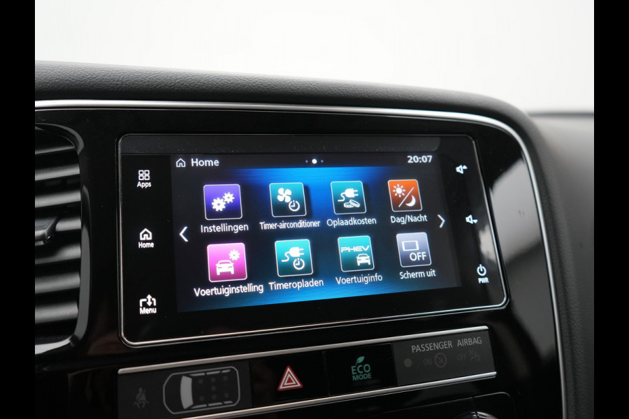 Mitsubishi Outlander 2.4 PHEV Intense 225pk Dealer O.H. | Adaptive Cruise | 360 Camera | Alcantara Sportstoelen Verwarmd | BLIS | Keyless | Stuur Verwarmd | Apple Carplay | DAB | Plug In Hybrid |