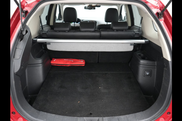 Mitsubishi Outlander 2.4 PHEV Intense 225pk Dealer O.H. | Adaptive Cruise | 360 Camera | Alcantara Sportstoelen Verwarmd | BLIS | Keyless | Stuur Verwarmd | Apple Carplay | DAB | Plug In Hybrid |