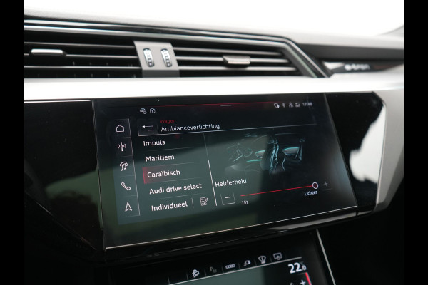 Audi Q8 Sportback e-tron 50 quattro S Line 95 kWh 340pk Dealer O.H. | Panodak | Luchtvering | 360 Camera | Matrix LED | Alcantara Sportstoelen Verwarmd | Keyless | Sfeerverlichting | Apple Carplay | Navigatie | DAB | 21"L.M |
