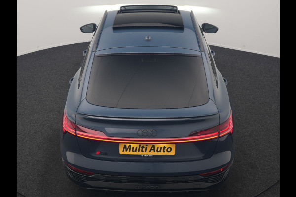 Audi Q8 Sportback e-tron 50 quattro S Line 95 kWh 340pk Dealer O.H. | Panodak | Luchtvering | 360 Camera | Matrix LED | Alcantara Sportstoelen Verwarmd | Keyless | Sfeerverlichting | Apple Carplay | Navigatie | DAB | 21"L.M |