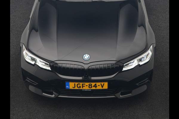 BMW 3 Serie Touring 330e Sportline PHEV 293pk Dealer O.H. | SOH 86,2% | Trekhaak Af Fabriek | Head Up | Adaptive Cruise | Laser LED | 360 Camera | Lederen Sportstoelen Memory & Verwarmd | Stuur Verwarmd | Keyless | BLIS | Sfeerverlichting | Apple Ca