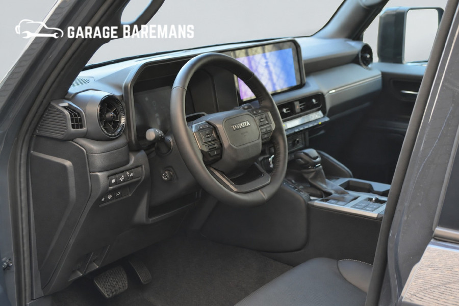 Toyota Land Cruiser 2.8 D-4D Professional VAN
