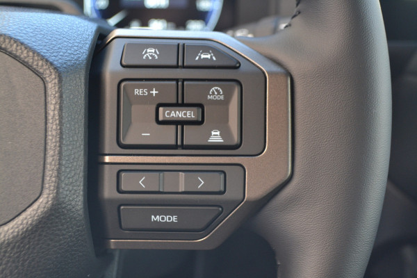 Toyota Land Cruiser 2.8 D-4D Professional VAN