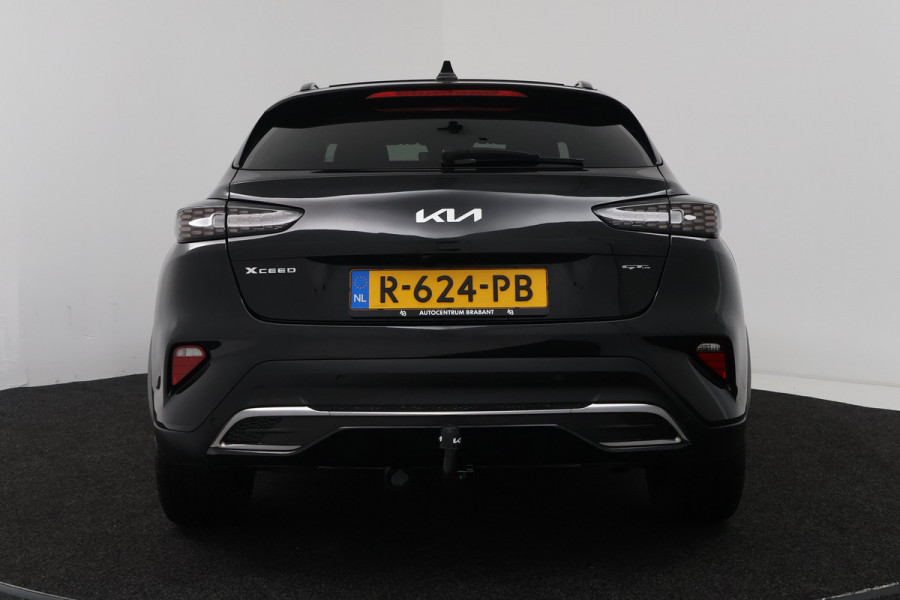 Kia Xceed 1.5 T-GDi GT-Line First Edition (PANORAMADAK, TREKHAAK AFNEEMBAAR, CAMERA, STUUR-/STOELVERWAMRING)