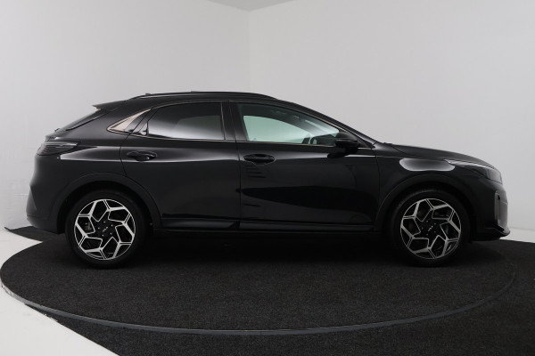 Kia Xceed 1.5 T-GDi GT-Line First Edition (PANORAMADAK, TREKHAAK AFNEEMBAAR, CAMERA, STUUR-/STOELVERWAMRING)