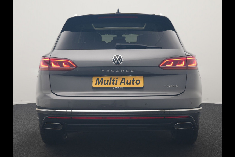 Volkswagen Touareg 3.0 TSi eHybrid 4MOTION PHEV 381pk Dealer O.H. | SOH 91,3% | Trekhaak Af Fabriek | Luchtvering | Panodak | Adaptive Cruise | Dynaudio | 360 Camera | Head Up | Lederen Comfortstoelen Memory & Verwarmd | Sfeerverlichting | Stuur Verwarmd |  Keyless | Apple Carplay | 20"L.M | Plug In Hybrid |