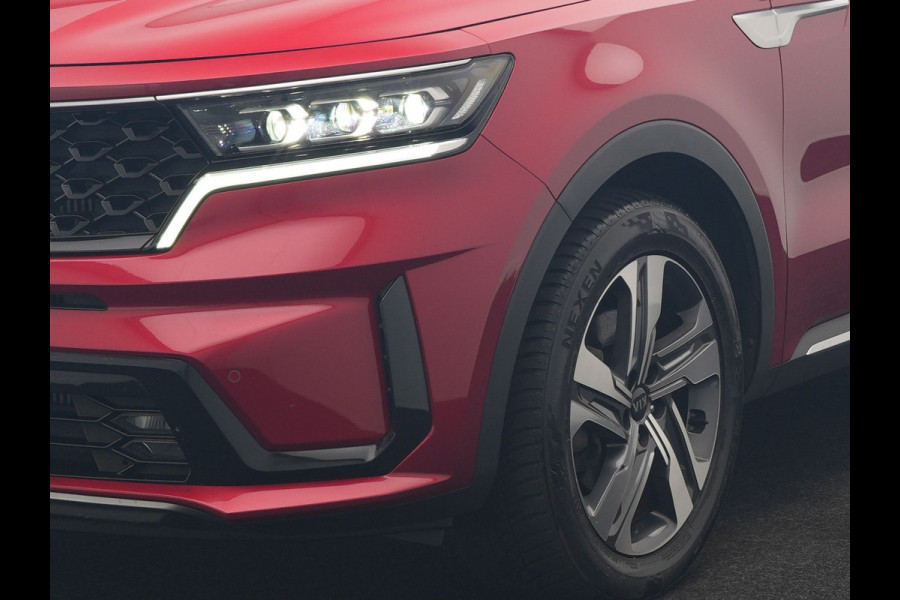 Kia Sorento 1.6 T-GDI 4WD ExecutiveLine PHEV 265pk Dealer O.H. | SOH 96,7% | Trekhaak Afn. | Panodak | Head Up | Adaptive Cruise | 360 Camera | Bose Audio | Lederen Sportstoelen Memory & Ventilatie | Keyless | BLIS | Stoelen & Stuur Verwarmd | Plug In Hybrid |