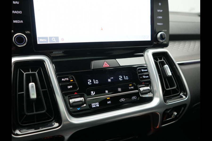 Kia Sorento 1.6 T-GDI 4WD ExecutiveLine PHEV 265pk Dealer O.H. | SOH 96,7% | Trekhaak Afn. | Panodak | Head Up | Adaptive Cruise | 360 Camera | Bose Audio | Lederen Sportstoelen Memory & Ventilatie | Keyless | BLIS | Stoelen & Stuur Verwarmd | Plug In Hybrid |