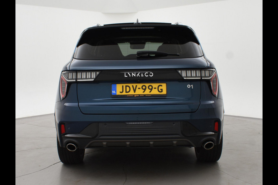 Lynk & Co 01 1.5 HYBRID 261 PK AUT. + 360 CAMERA | 12-2022 | PANORAMA | SFEERVERLICHTING | ADAPTIVE CRUISE | FULL LED