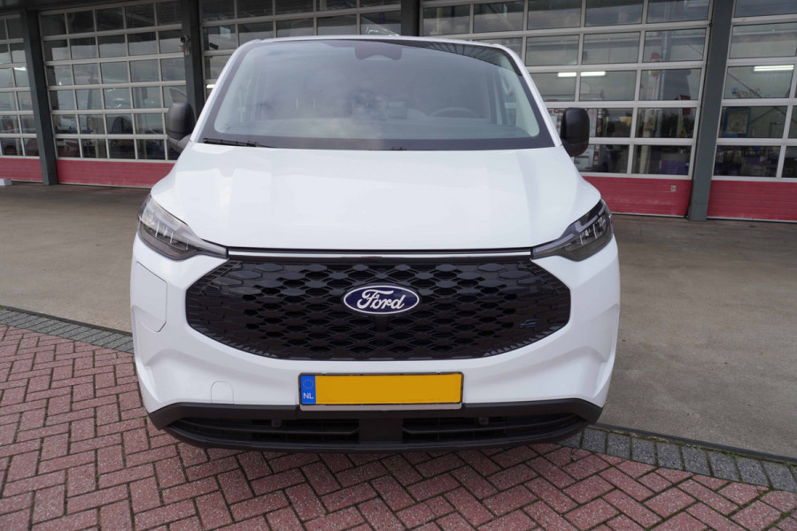 Ford E-Transit Custom 340 L2H1 Trend 71 kWh WLTP 370 km Automaat nr. V003 | Airco | Cruise | Trekhaak |  Apple CP-Android auto