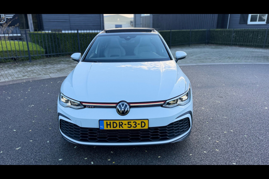 Volkswagen Golf 2.0 TSI GTI 245Pk Panoramadak Sportstoelen Leer Led-Xenon Camera