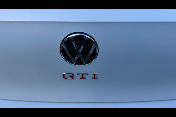 Volkswagen Golf 2.0 TSI GTI 245Pk Panoramadak Sportstoelen Leer Led-Xenon Camera
