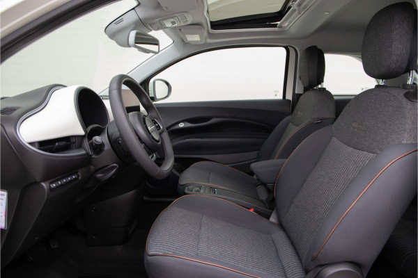 Fiat 500 Icon 42 kWh Panorama, Carplay, Stoelverwarming