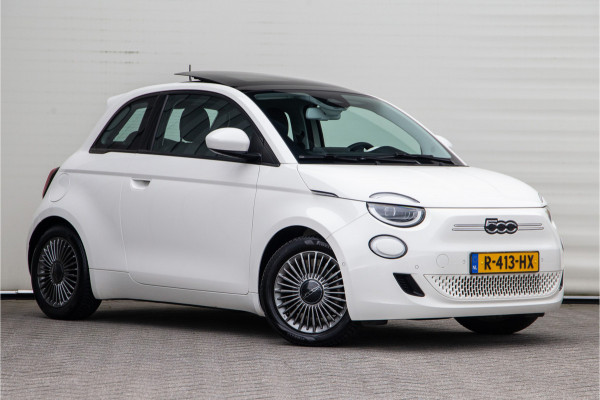 Fiat 500 Icon 42 kWh Panorama, Carplay, Stoelverwarming