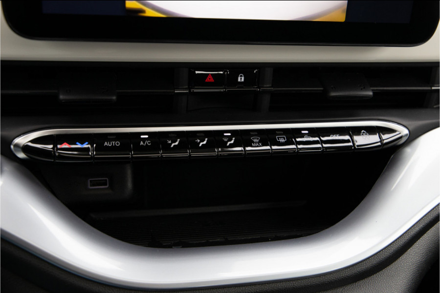 Fiat 500 Icon 42 kWh Panorama, Carplay, Stoelverwarming