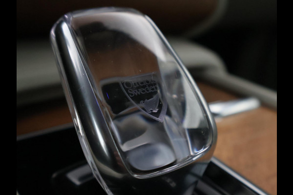 Volvo XC90 2.0 T8 RECHARGE AWD 390 PK 7P + TREKHAAK | PANORAMA | H/K | 360 CAMERA | HEAD-UP