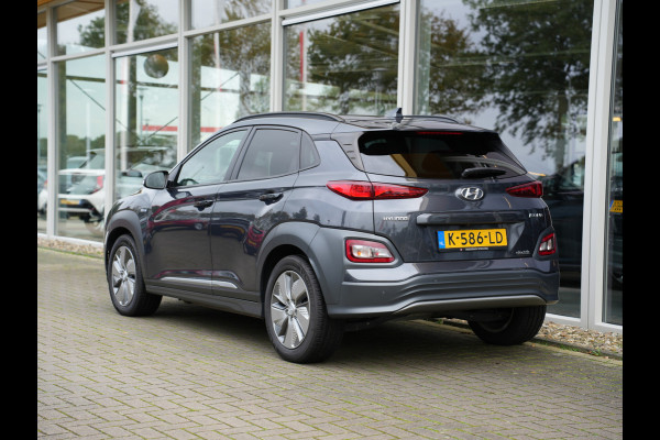Hyundai Kona EV Limited 64 kWh SOH 99% | Stoelverwarming&ventilatie | Cruise control adaptief met stop&go en stuurhulp | Head-up display
