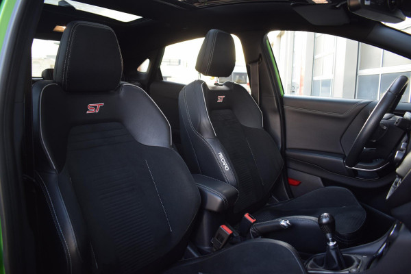 Ford Puma 1.5 EcoBoost ST-X | 170 PK | Pano | Sportstoelen | Stuur- en Stoelverwarming