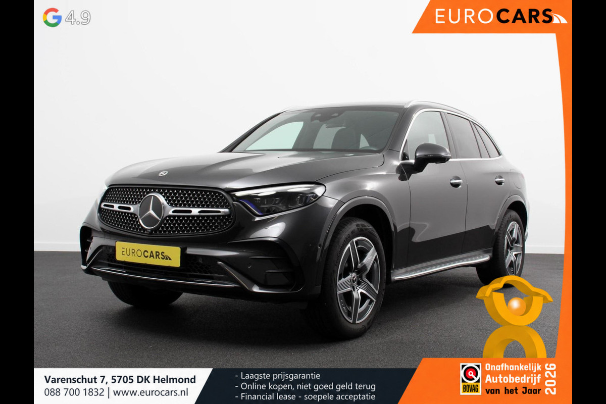 Mercedes-Benz GLC 400e 4MATIC AMG Line PHEV  Navigatie Panorama dak Lederen bekleding Camera Electrisch bedienbare achterklep Trekhaak Adaptive cruise control