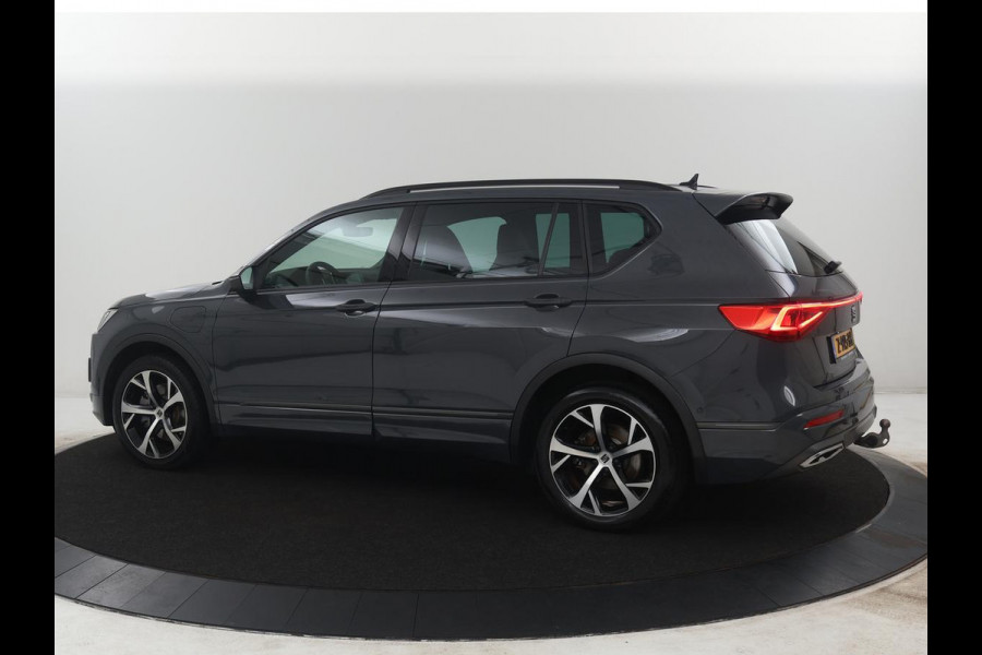 Seat Tarraco 1.4 TSI e-Hybrid PHEV FR Business | SOH 97,9%| Trekhaak | Stoelverwarming | LED | Stuurwielverwarming | Apple Carplay | 360 Camera |