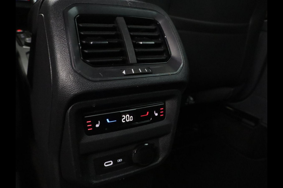 Seat Tarraco 1.4 TSI e-Hybrid PHEV FR Business | SOH 97,9%| Trekhaak | Stoelverwarming | LED | Stuurwielverwarming | Apple Carplay | 360 Camera |