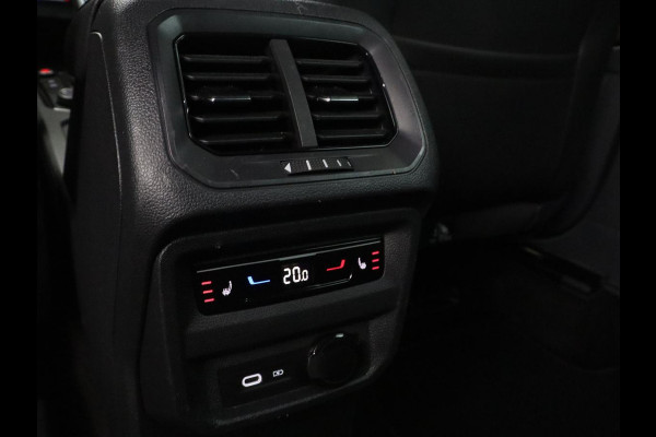 Seat Tarraco 1.4 TSI e-Hybrid PHEV FR Business | SOH 97,9%| Trekhaak | Stoelverwarming | LED | Stuurwielverwarming | Apple Carplay | 360 Camera |